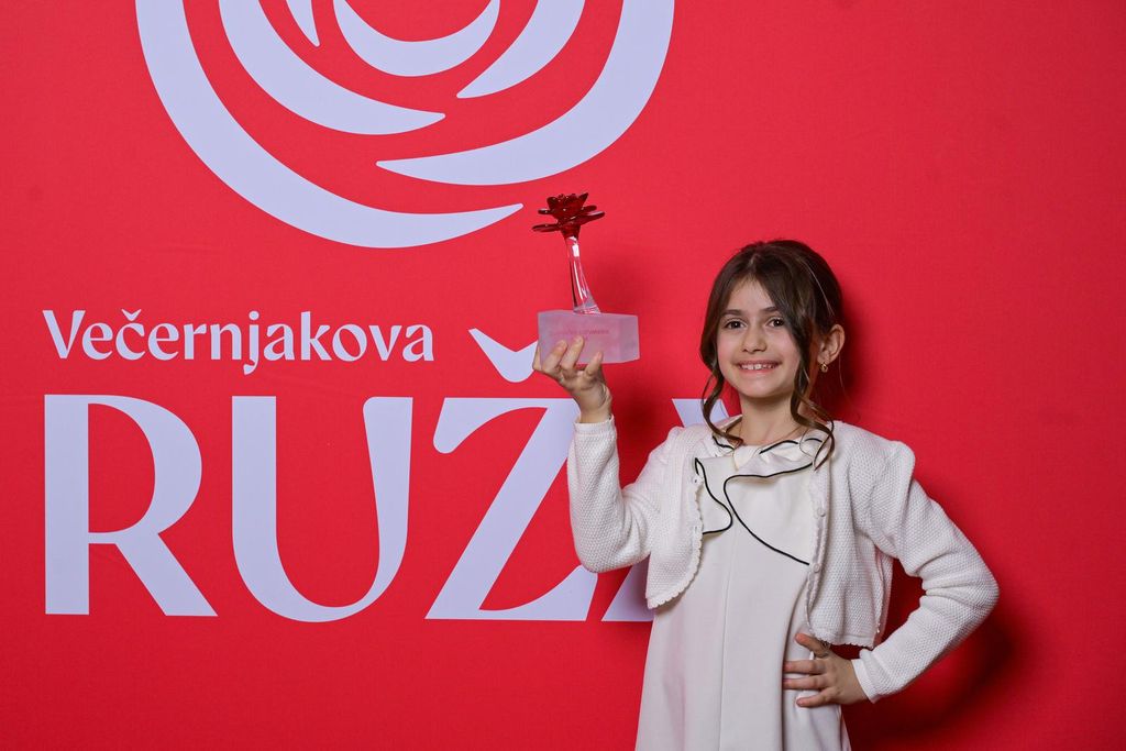 Ana Uršula Najev, Momčilo Otašević i Mara Brkić - 5