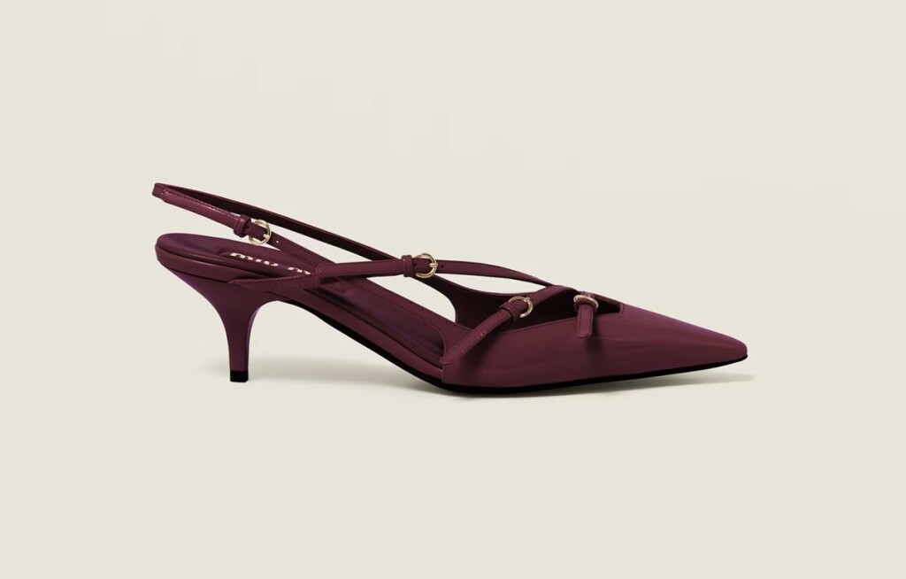 Slingback štikle modne kuće Miu Miu