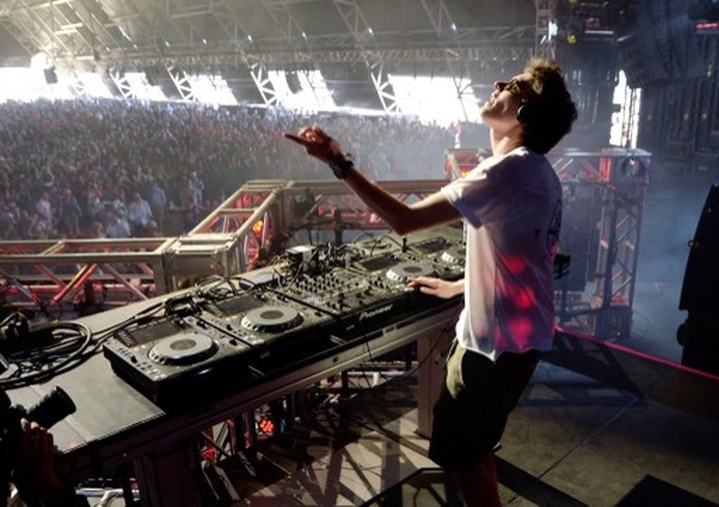 Lost Frequencies