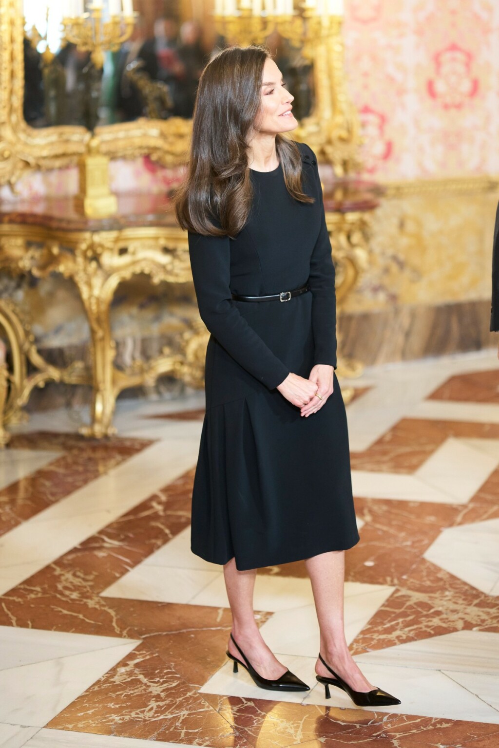 Kraljica Letizia u elegantnom crnom izdanju