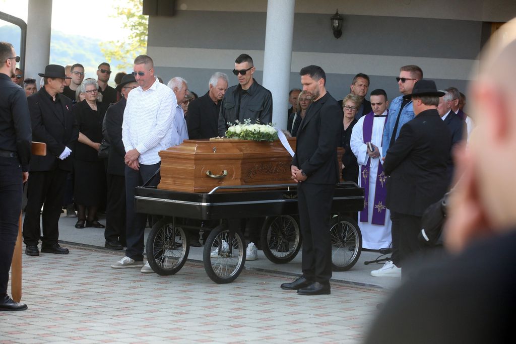 Pogreb Nikole Pokrivača