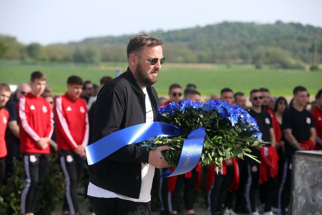 Pogreb Nikole Pokrivača