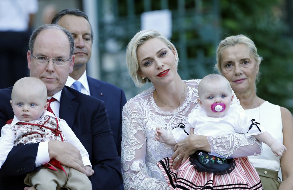 Princeza Charlene i princ Albert s blizancima - 5
