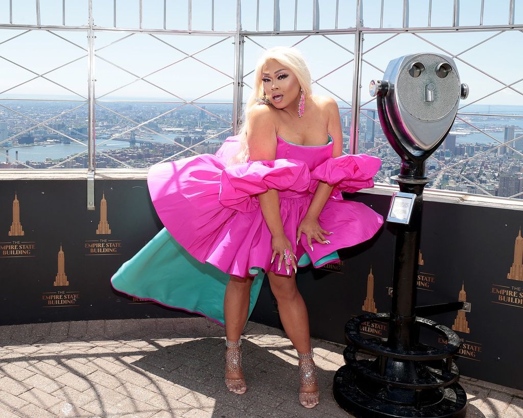 Jiggly Caliente - 2
