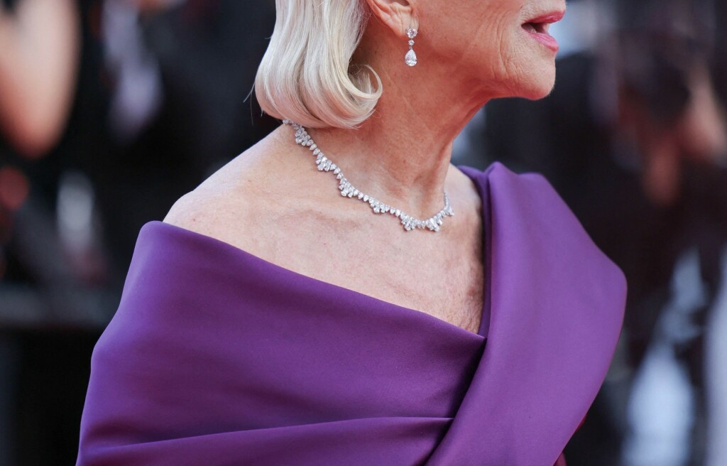 Helen Mirren proglašena je najljepšom osobom godine sa 76 godina