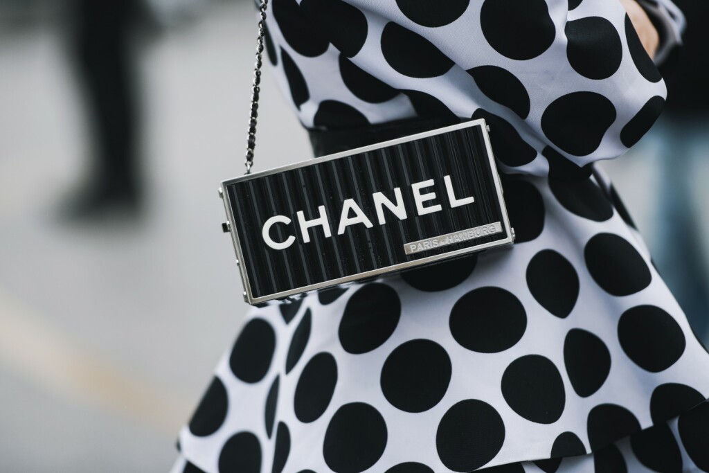 Topovi s pepumom bit će jako popularni ovo proljeće