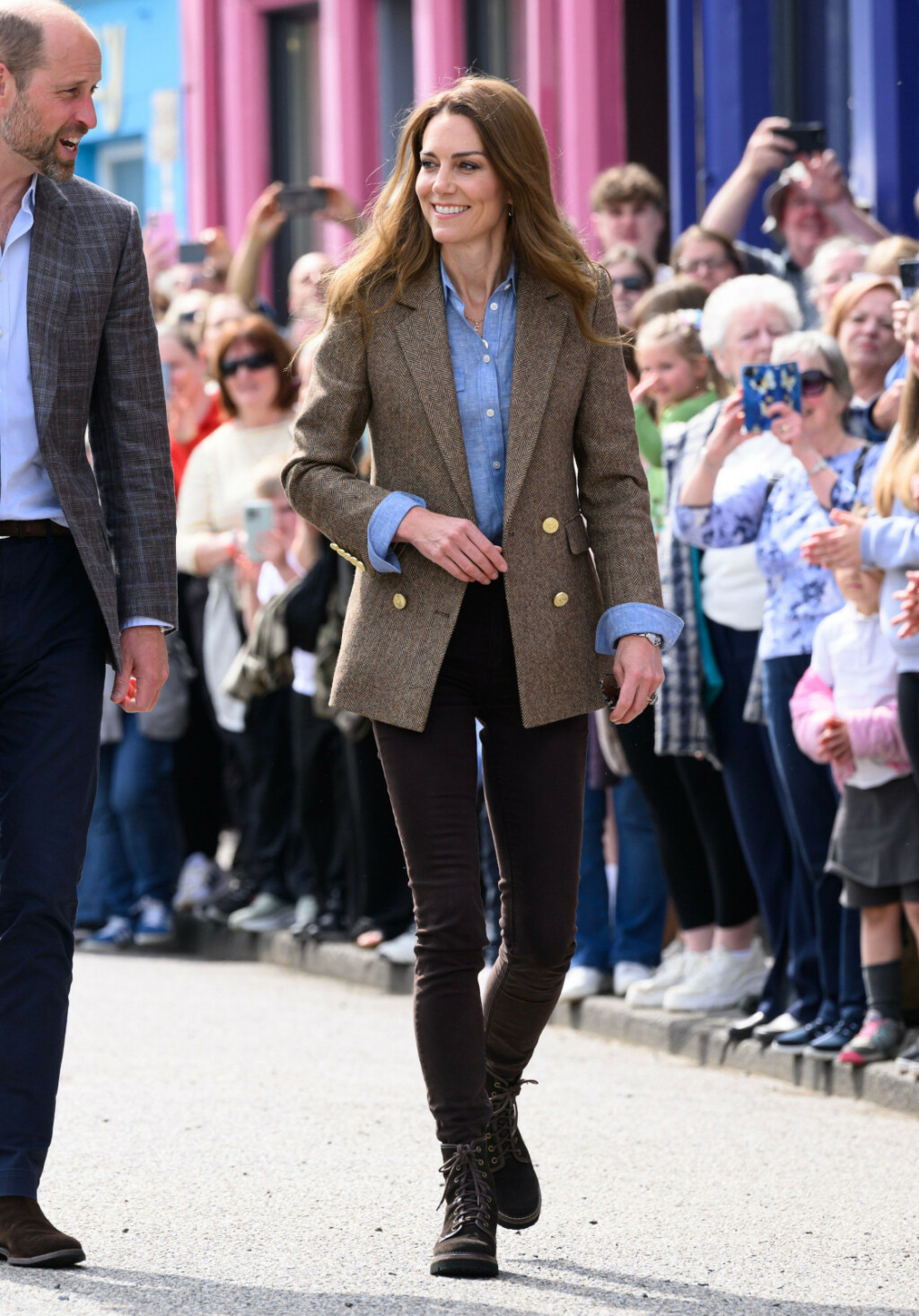 Catherine Middleton u skinny trapericama i gležnjačama See by Chloe - 7