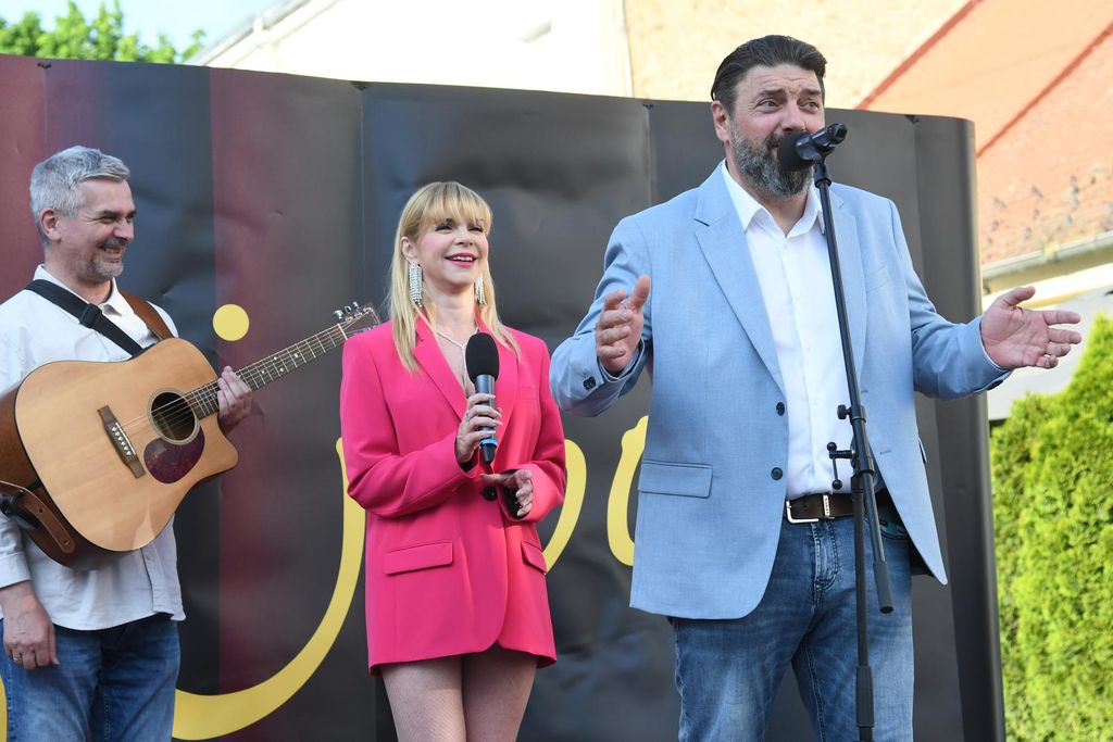 Mila Elegović - 4