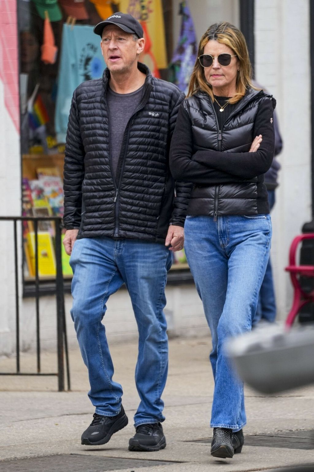 Savannah Guthrie - 2