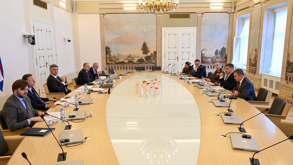 Održane sjednice Vijeća za nacionalnu sigurnost i Vijeća za obranu. - 11