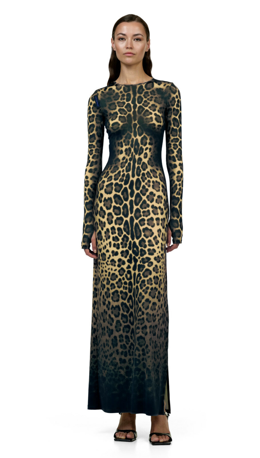 Jelena Rozga nosi haljinu latvijske dizajnerice Kete Gutmane