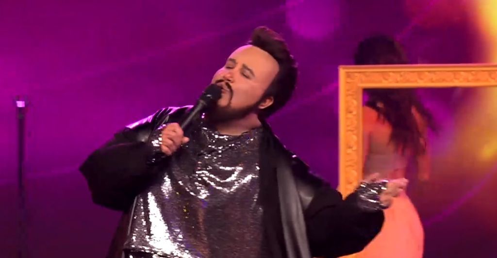 Iva Ajduković kao Jacques Houdek