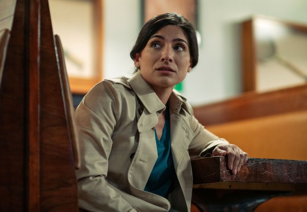 Ana Brenda Contreras - 1