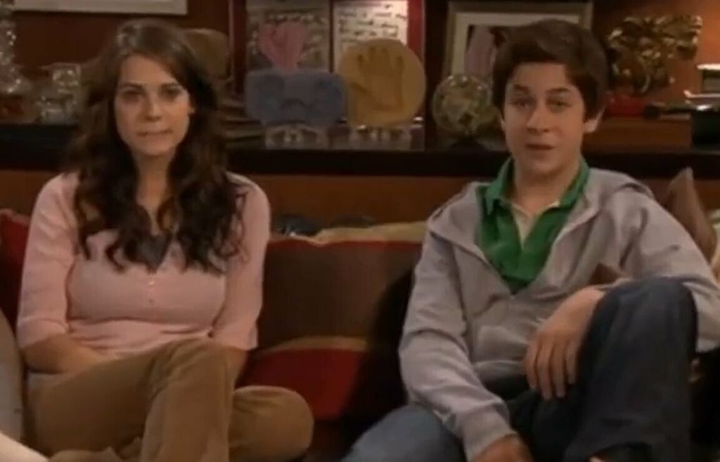 David Henrie - 1