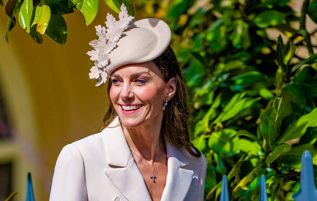 Catherine Middleton s obitelji na uskrsnoj misi - 7