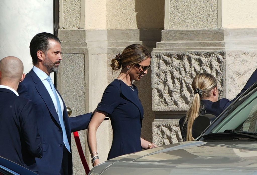 Donald Trump ml., Bettina Anderson