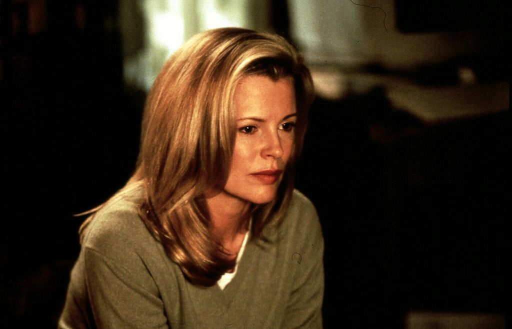 Kim Basinger - 1