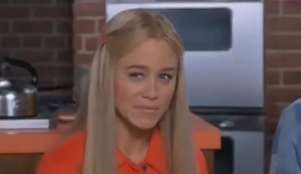 Christine Taylor - 3