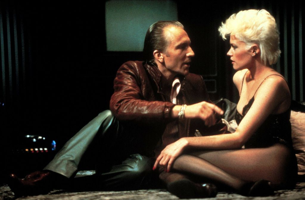 Melanie Griffith - 5