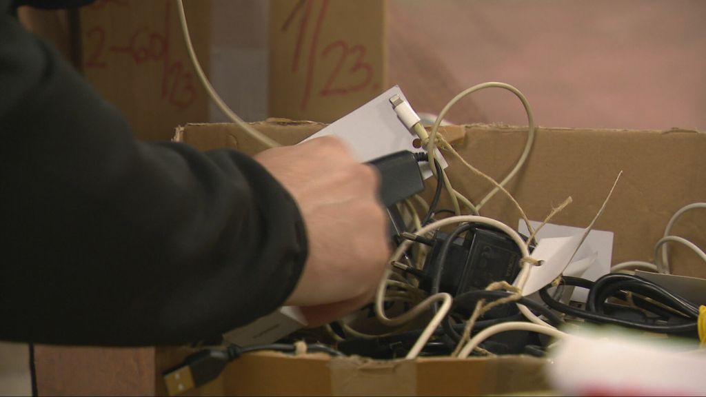 Policija prodaje nađene stvari - 4