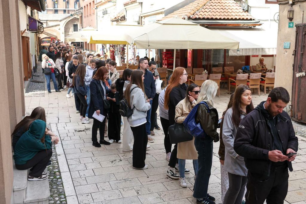 Sarajevo kupuje ulaznice za Dinu Merlina - 3
