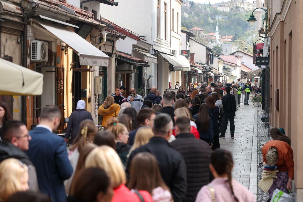 Sarajevo kupuje ulaznice za Dinu Merlina - 8