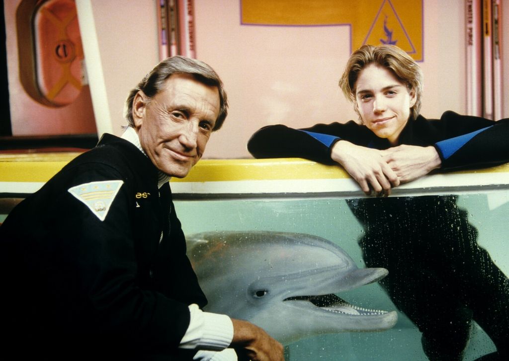 Jonathan Brandis - 4