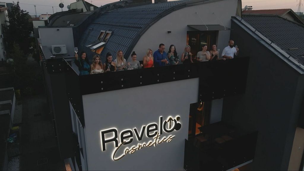 Revelo - 2