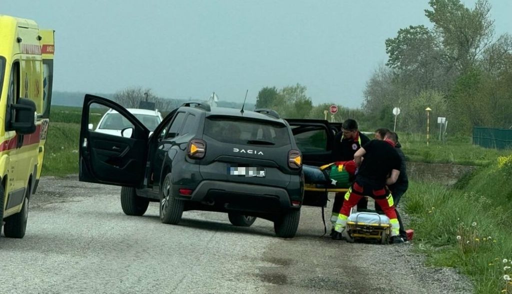 Sletio zrakoplov kod Vinkovaca