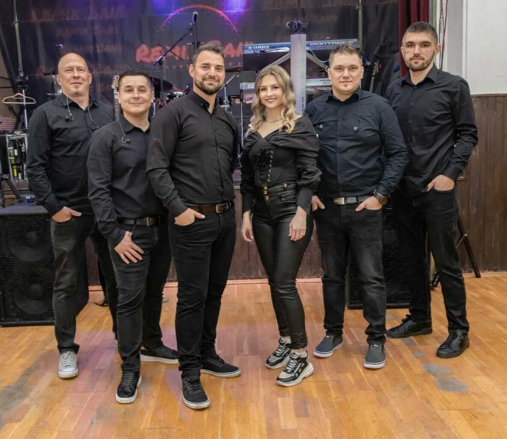 Ivana Franjić i Remix band