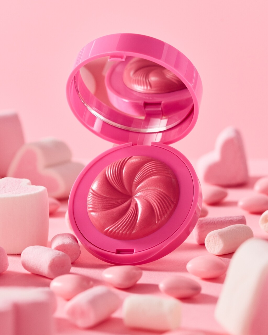 Pupa Milano predstavlja Candy Club