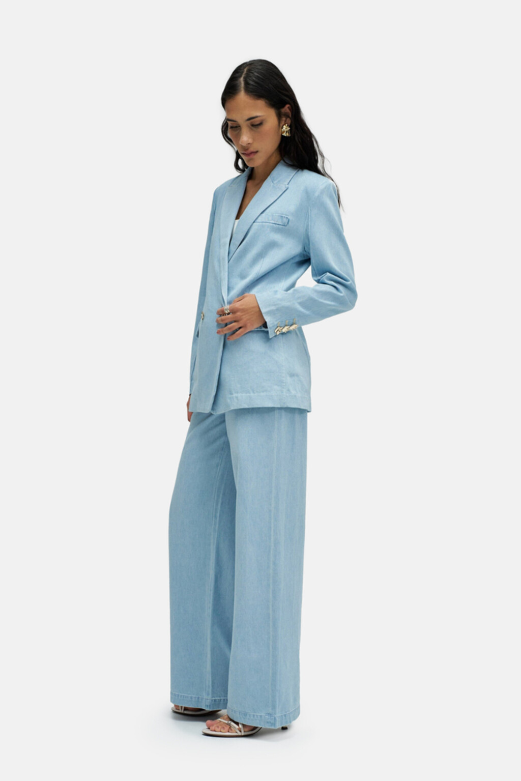 Proljetni must have: Komadi od trapera koje želimo nositi odmah i sad