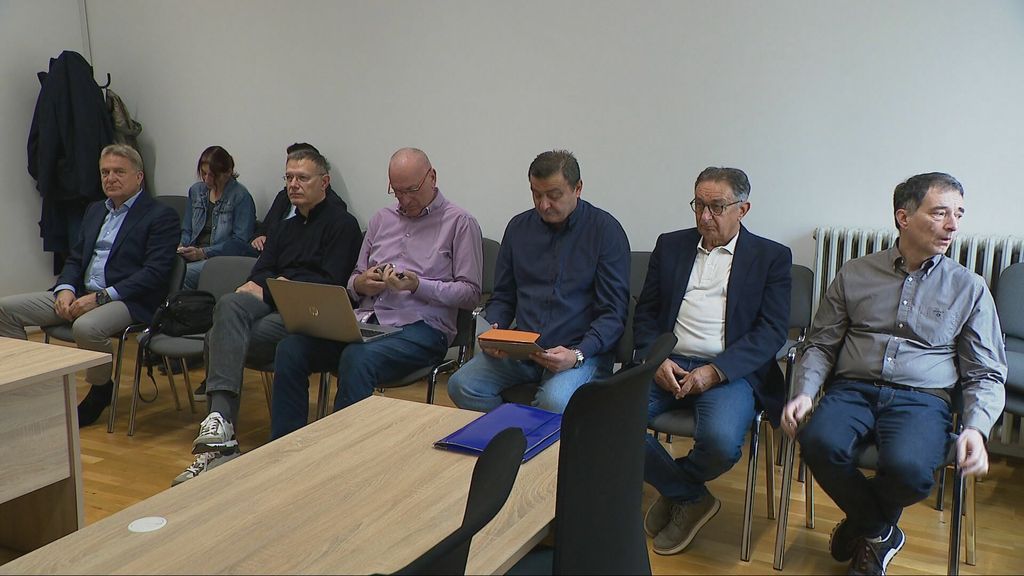 Nastavljeno suđenje Kalmeti i suoptuženicima - 1