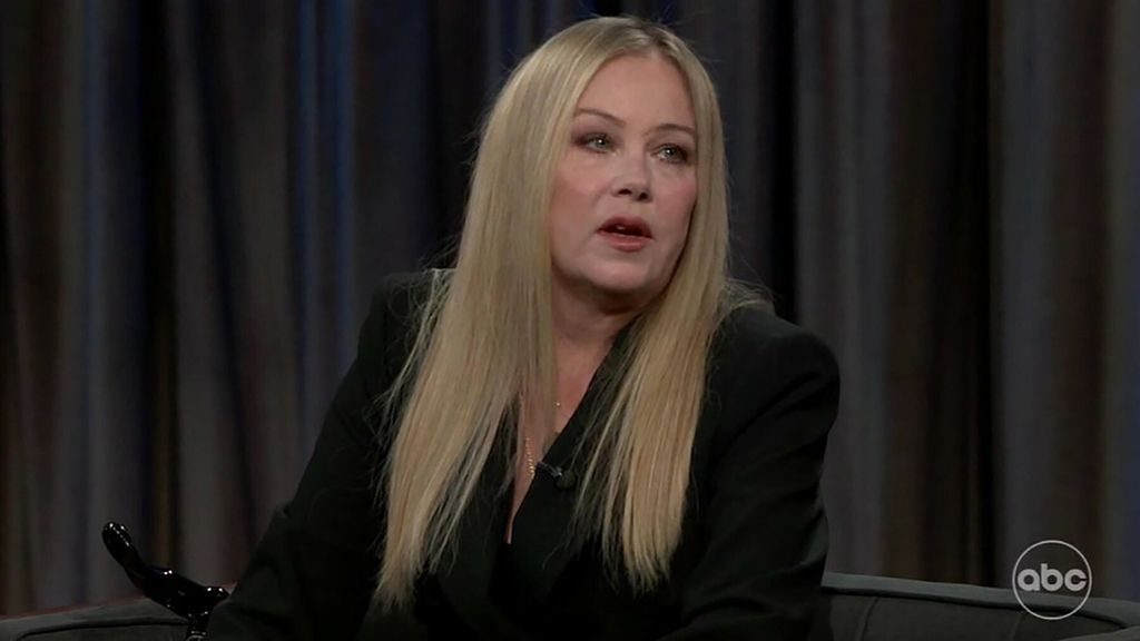 Christina Applegate - 4