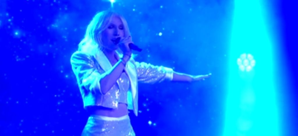 David Amaro kao Jelena Rozga