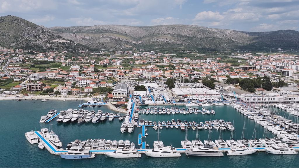 Sajam plovila u Segetu Donjem