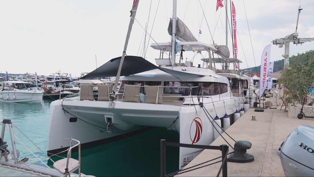 Sajam plovila u Segetu Donjem