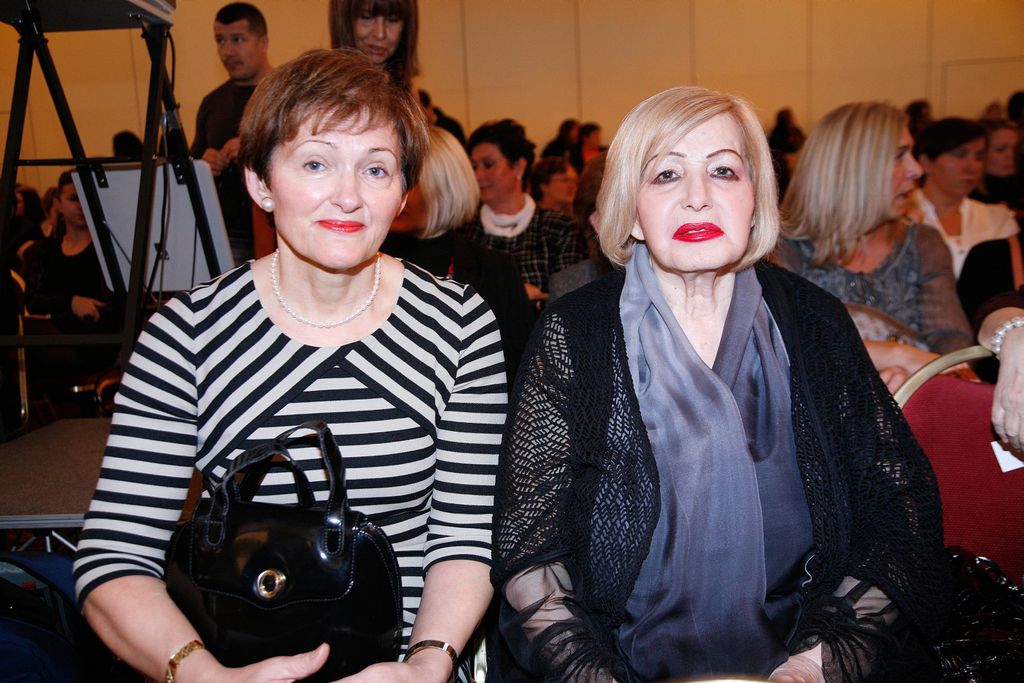 Danijela Car (desno)