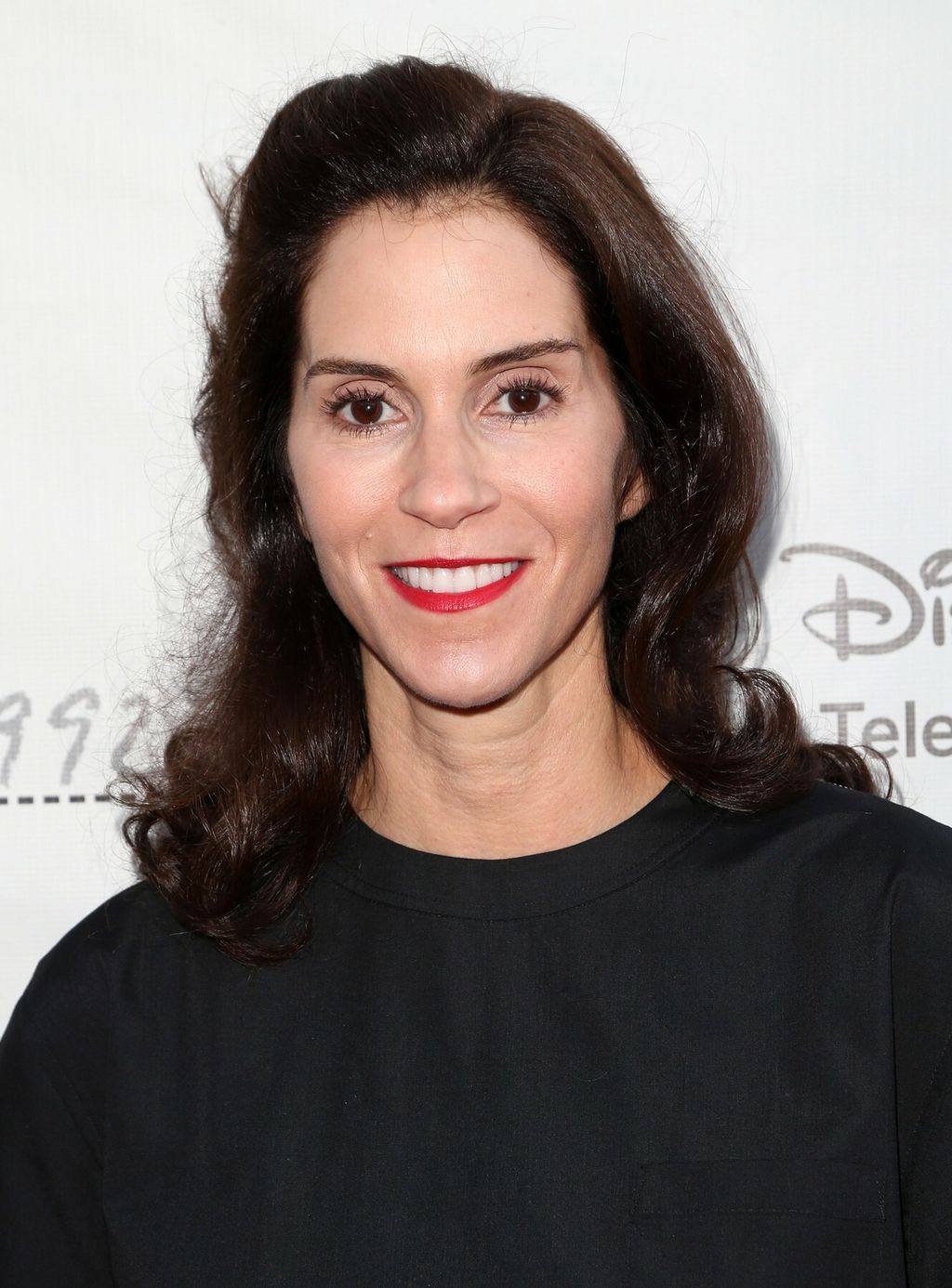 Jami Gertz - 7