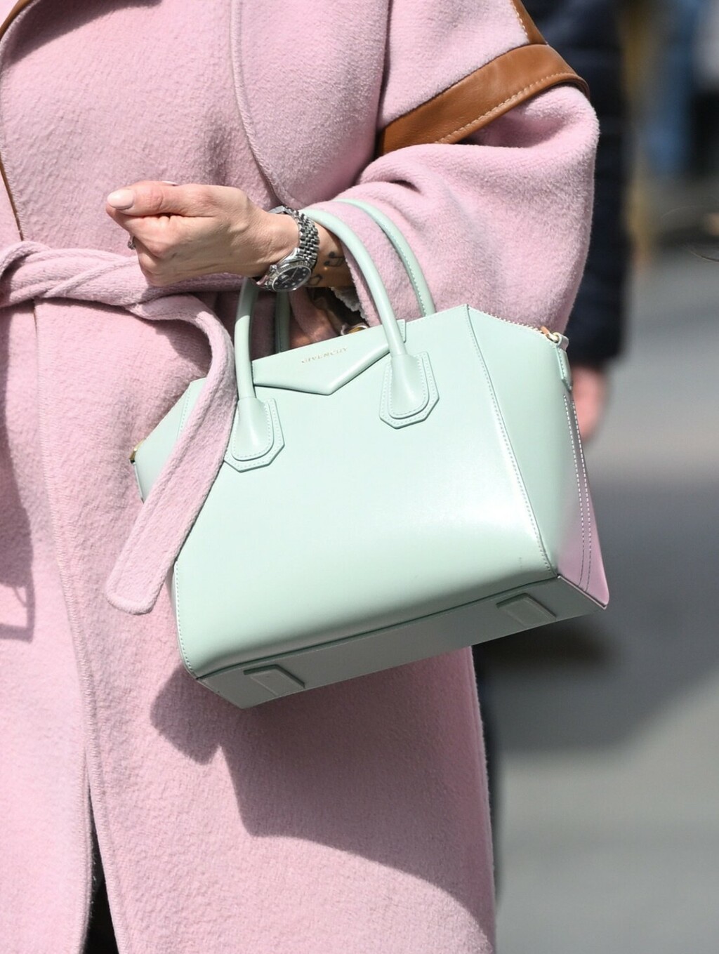 Torbe u proljetnim street style kombinacijama sa zagrebačke špice - 1