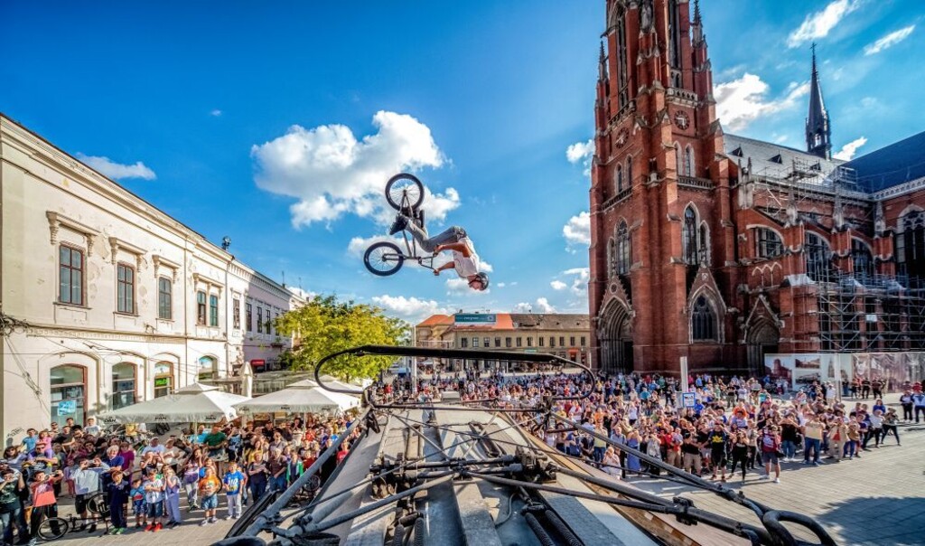 Tko visoko leti, u Osijek sleti