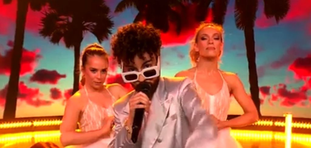 Dora Trogrlić kao Bad Bunny