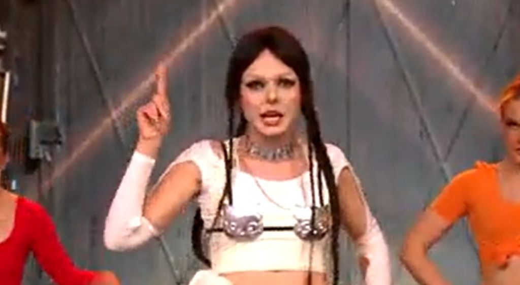 Nora Ćurković kao Jennie