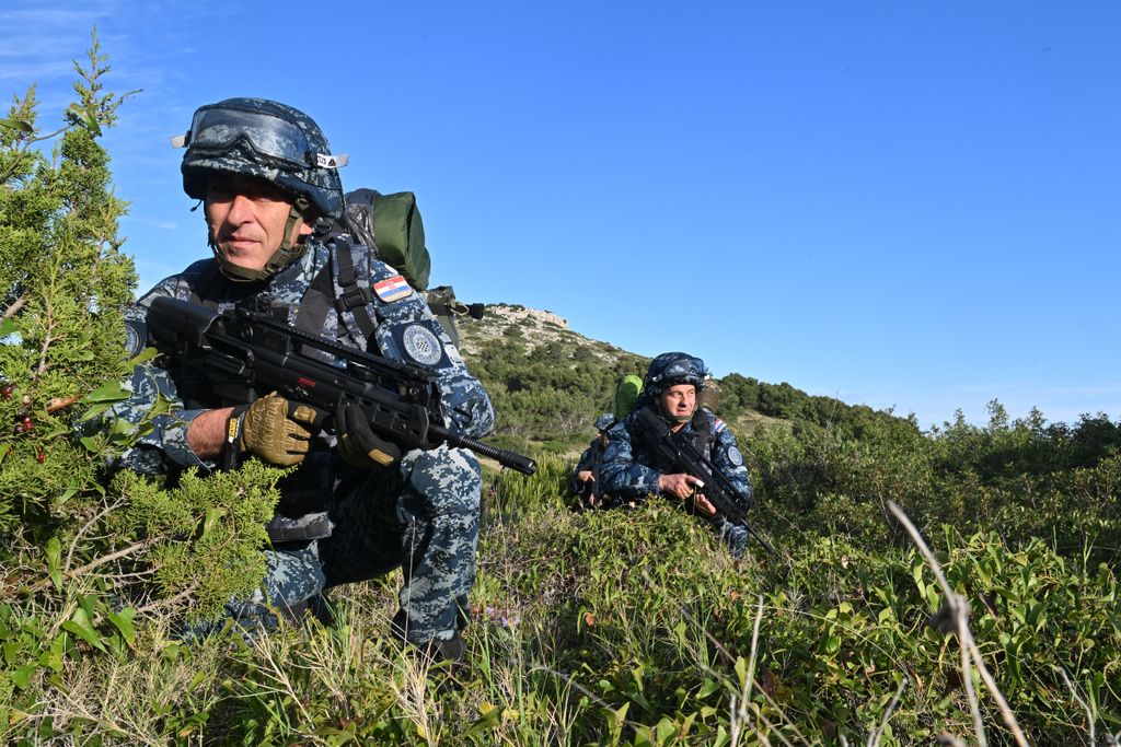 Proveden ciklus vježbi Hrvatske ratne mornarice  - 31