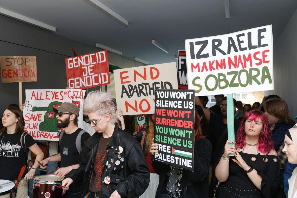 Prosvjed studenata pred Fakultetom političkih znanosti - 1