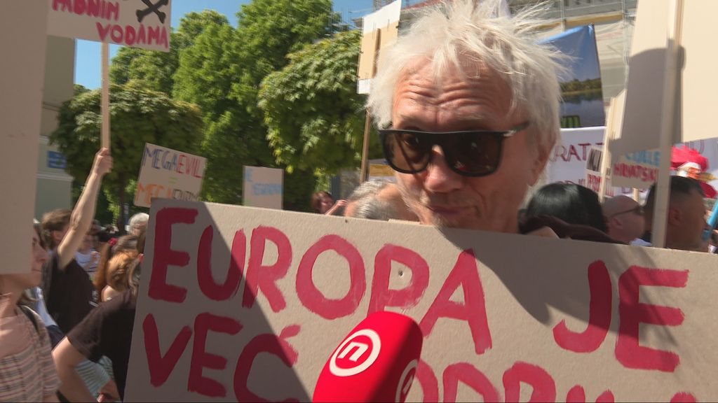 Prosvjed protiv megafarmi