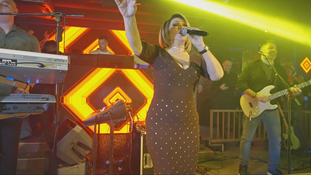 In Magazin: Neda Ukraden - 1