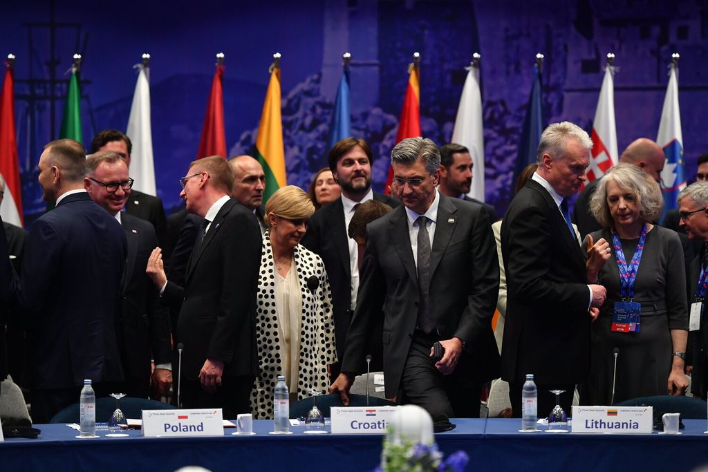 U sklopu Inicijative triju mora potpisan sporazum u području energetike, prometa, tehnologije, financija i porezne politike