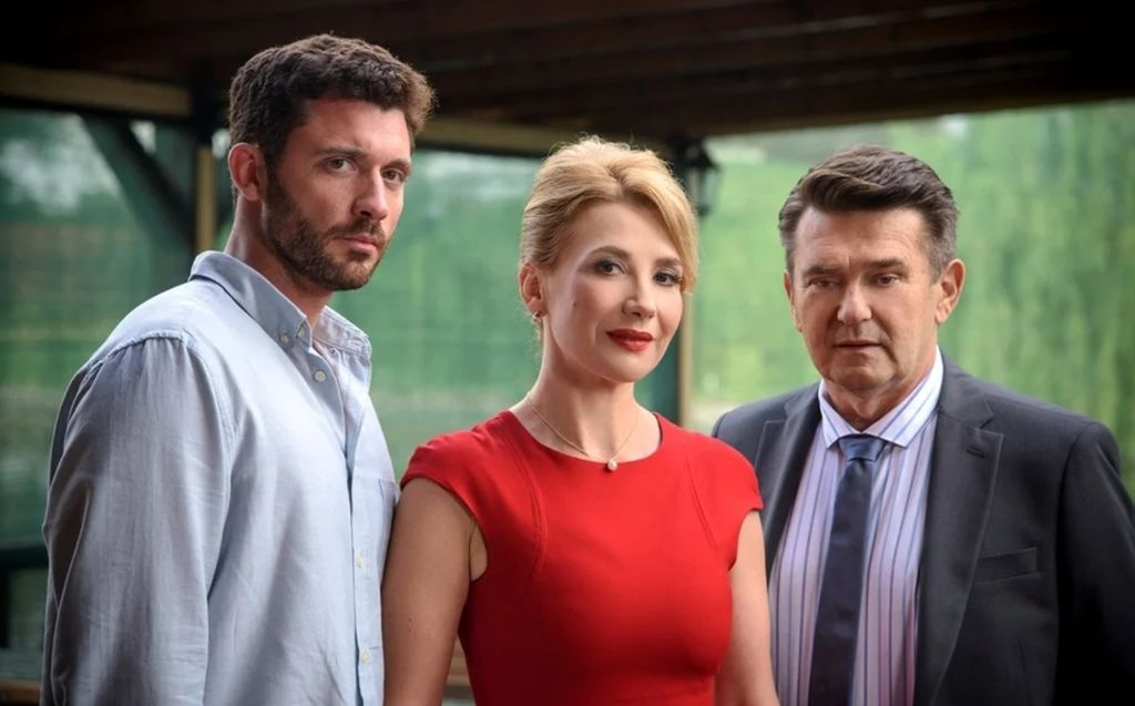 Ecija Ojdanić u Zlatnim dvorima