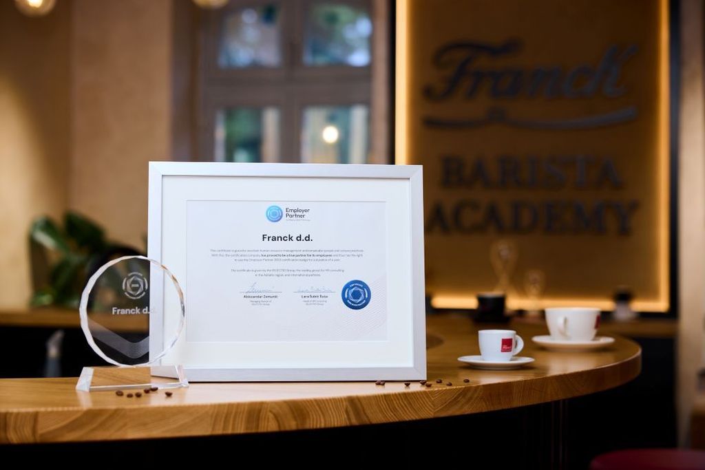 Tim Ljudskih resursa Francka i Ivan Artuković